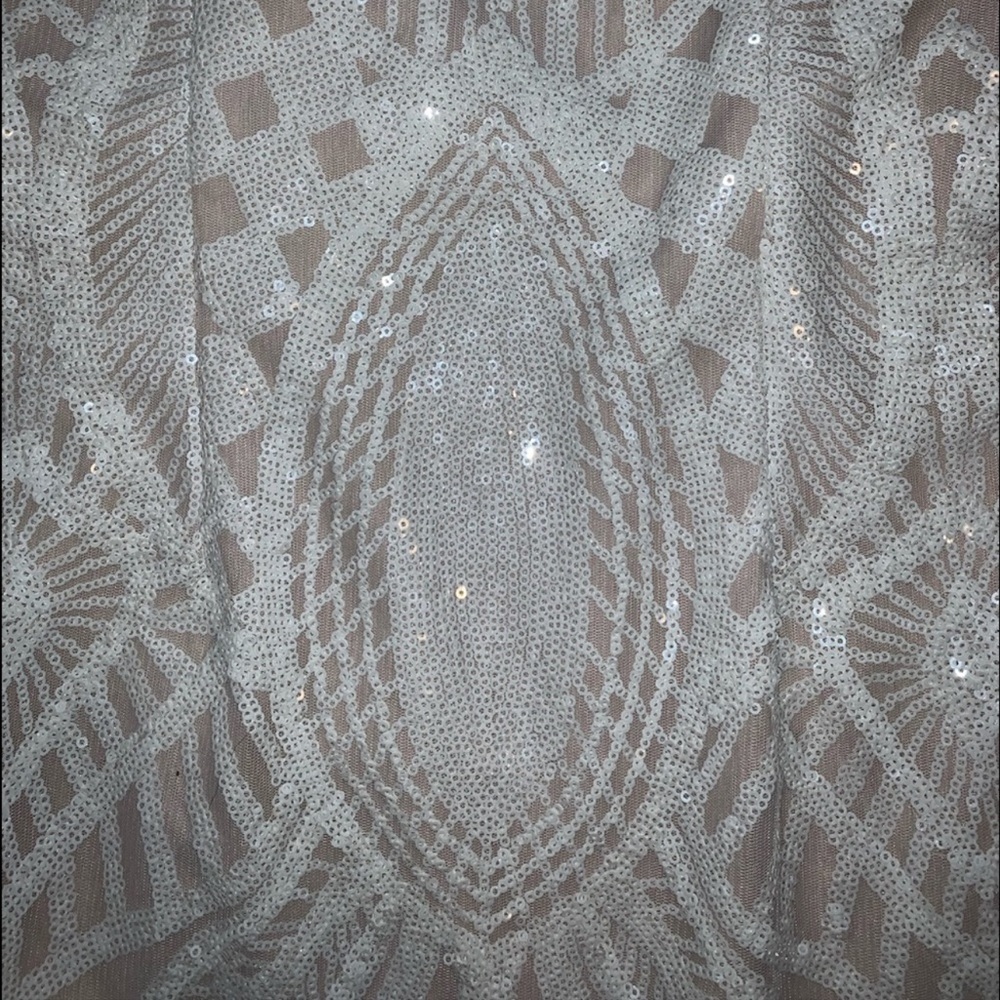 Hello Molly Dress - Picture 2 of 5